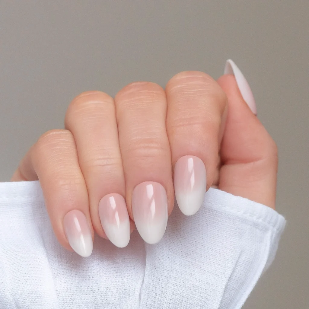 Nude-Töne mit seidigem Finish